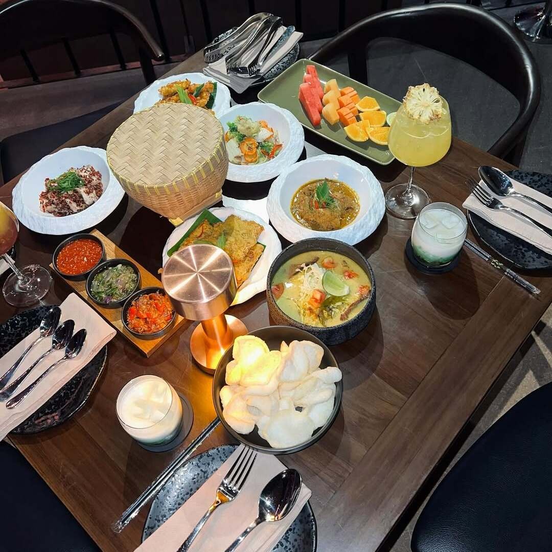 food options at soiree kuta lombok
